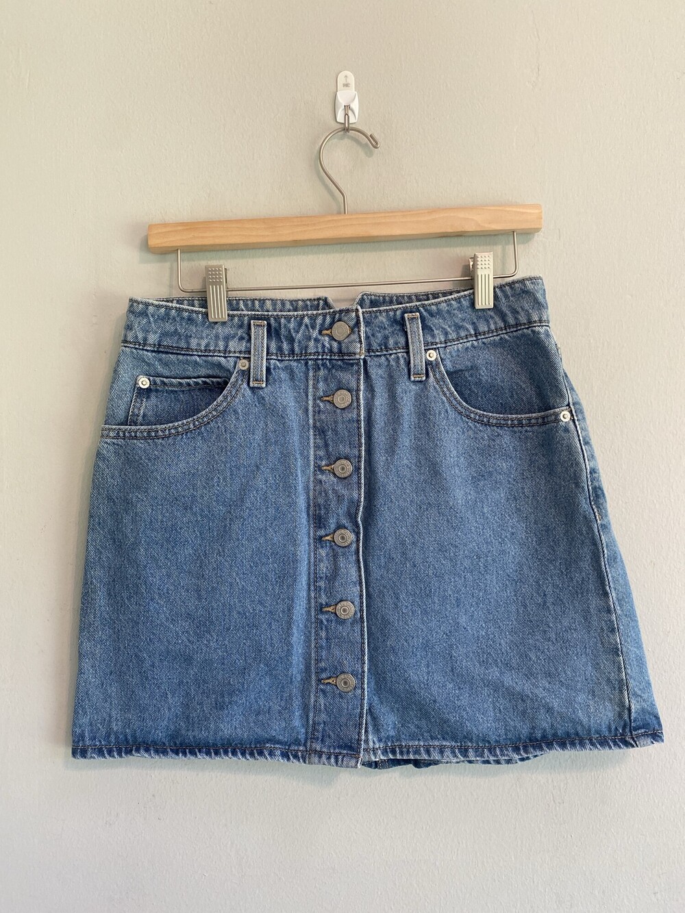 Levi's Women's 29 Blue Button Front Denim Mini Skirt